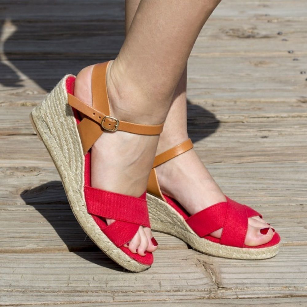 ✨ Women’s BCBGeneration Vanessa Espadrille ✨